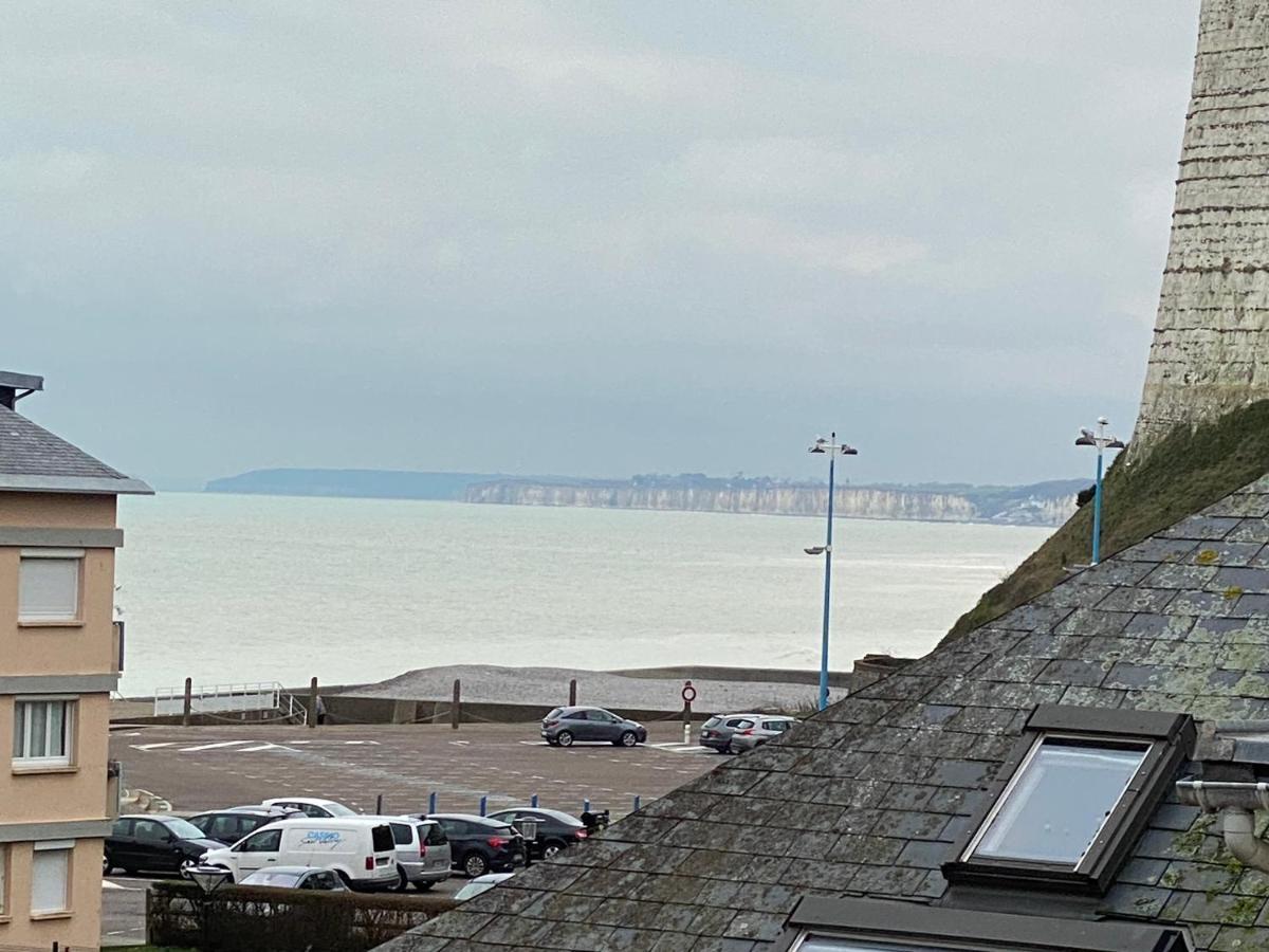 Hotel Les Remparts Saint-Valery-en-Caux Exterior photo